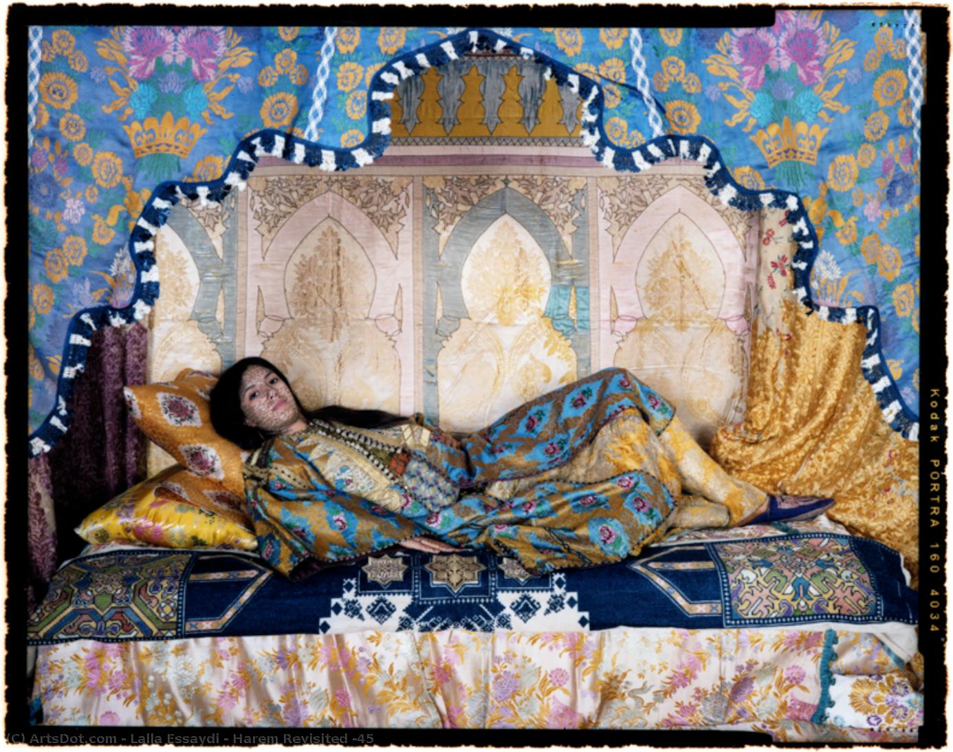 LE MIROIR BRISÉ DE L&rsquo;ORIENTALISME DE LALLA ESSAYDI